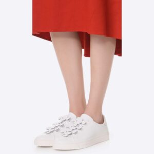 Tennis Shoes